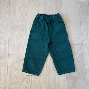 Zara toddler forest green snoopy pants, size 3Y